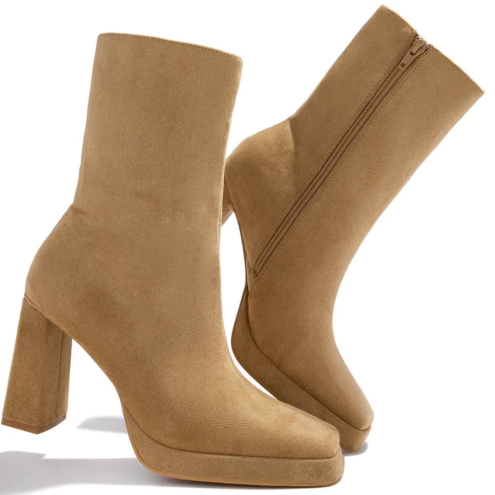 PLATFORM BLOCK HEEL ANKLE BOOTS in nude